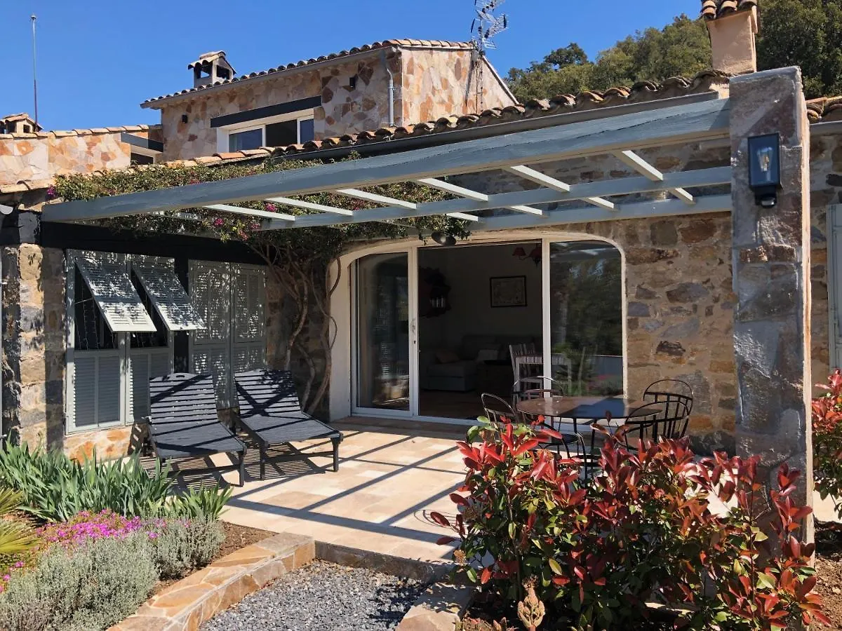 Bed and Breakfast Les Aurochs Grimaud