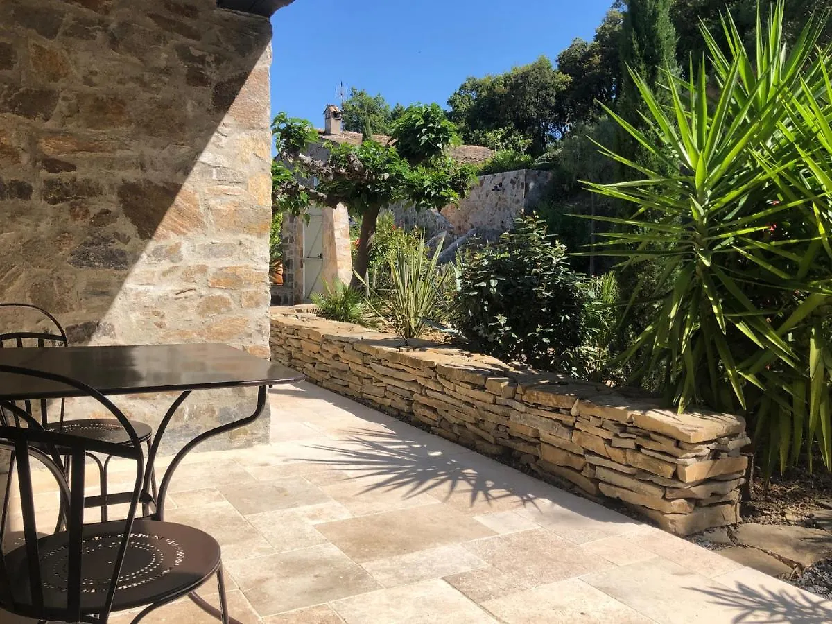 Bed and Breakfast Les Aurochs Grimaud