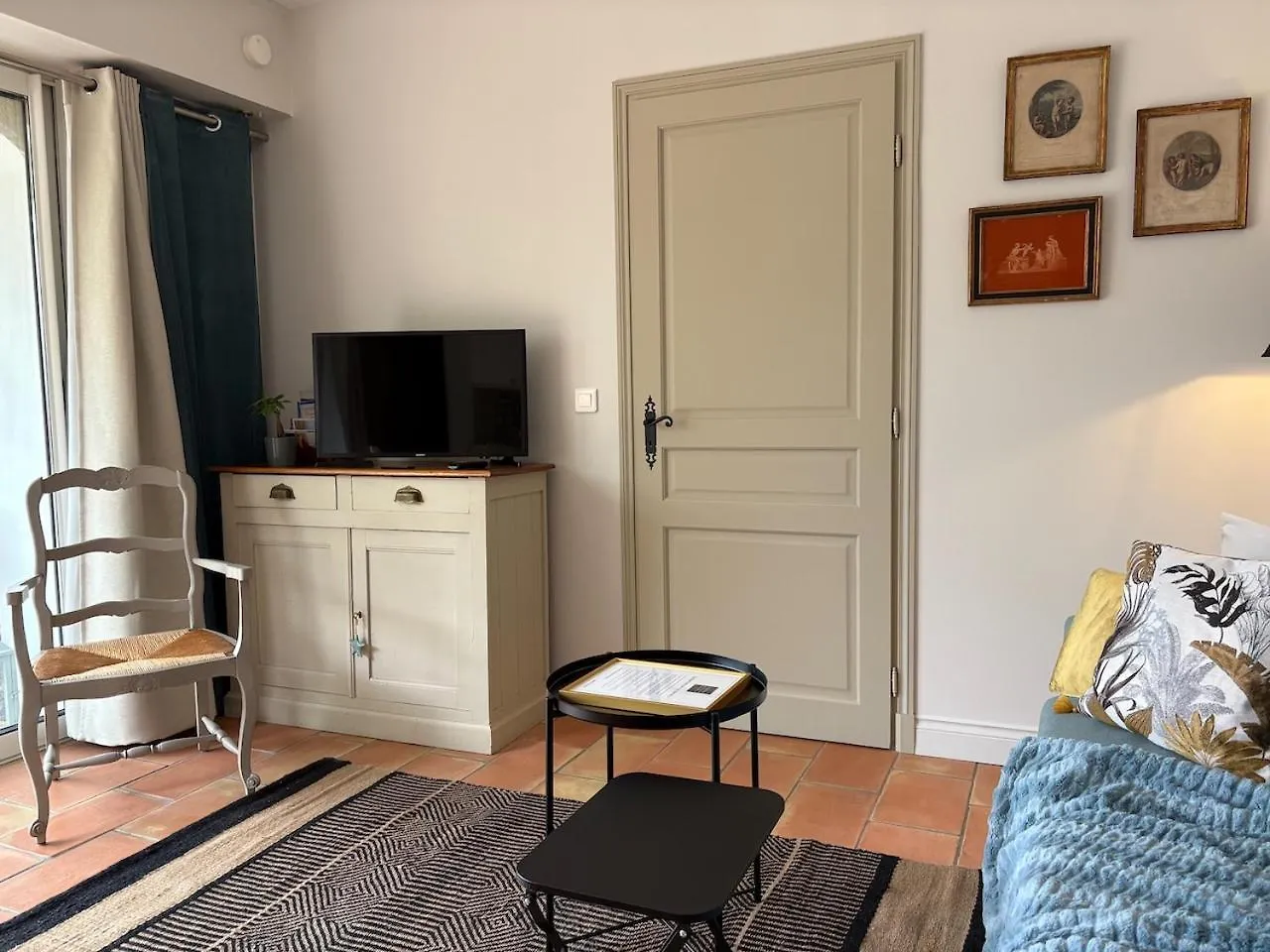 Bed and Breakfast Les Aurochs Grimaud Bed & Breakfast